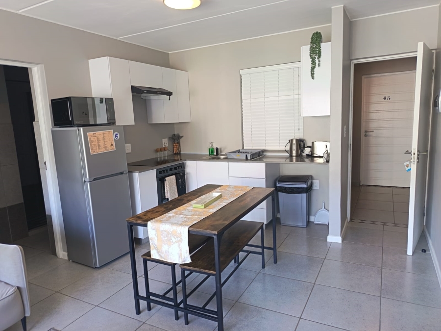 To Let 2 Bedroom Property for Rent in Mykonos Western Cape